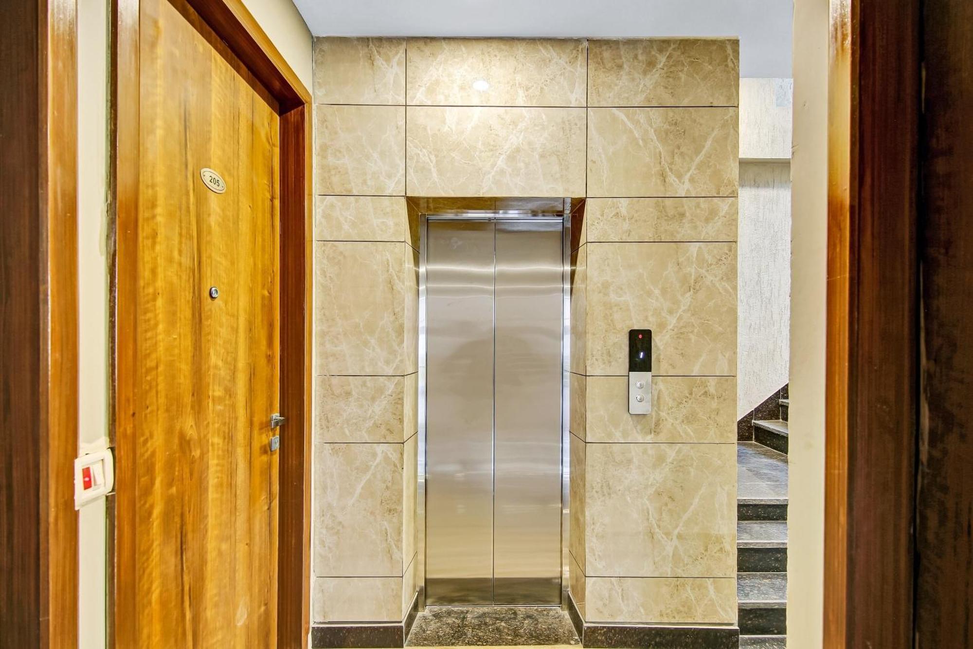 加济阿巴德 Townhouse Golden Frame酒店 外观 照片